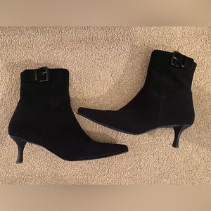 Stuart Weitzman Black Leather Suede Kitten Heel Boots Size 10.5 Narrow